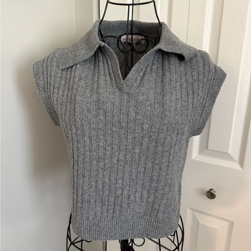 Wind & Willow Gray Ribbed Knit Collared Sweater Vest, XS